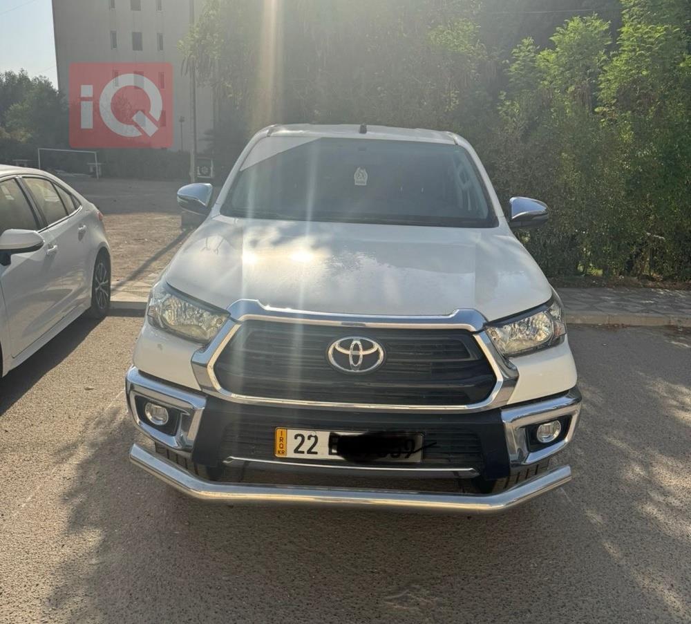 تويوتا هايلوكس